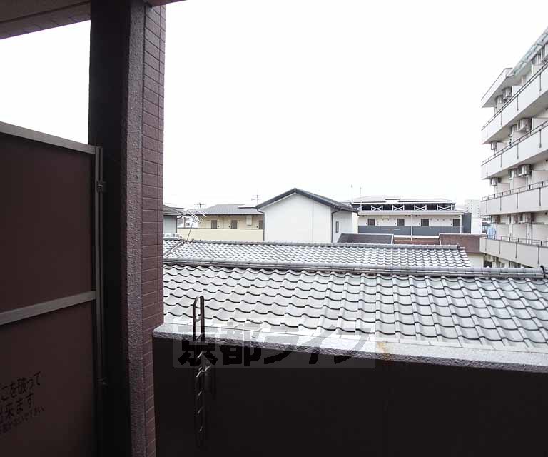 眺望　南側の窓になります。