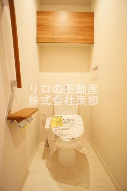 トイレ　洗浄・暖房便座付です！