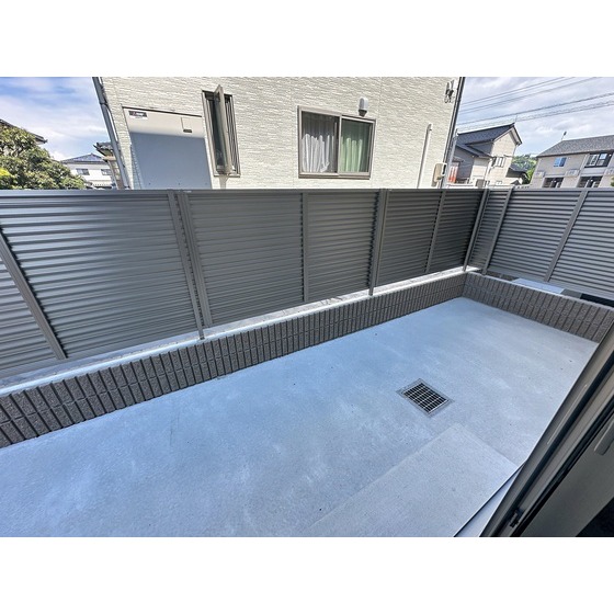 バルコニー　専用庭