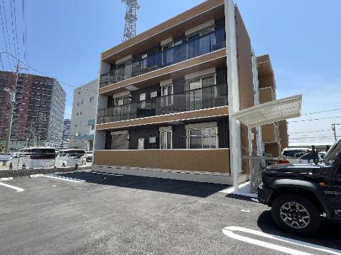 建物外観　外観写真（昼）