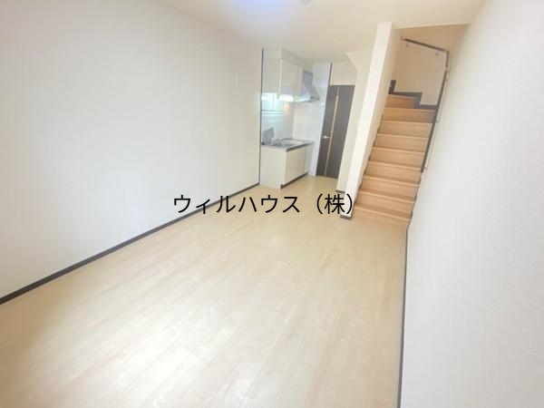 居室・リビング　室内きれいです！