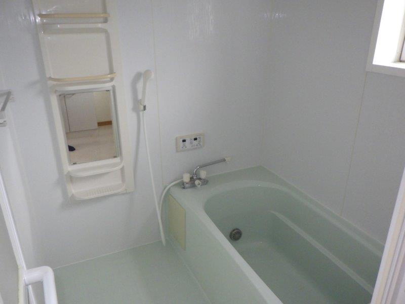 バス・シャワールーム　※入居中の為、同タイプ別のお部屋の写真となります。
