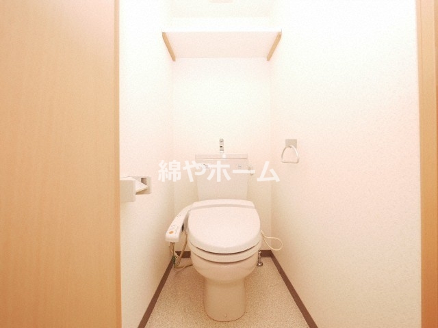 トイレ　コンパクトで使いやすいトイレです