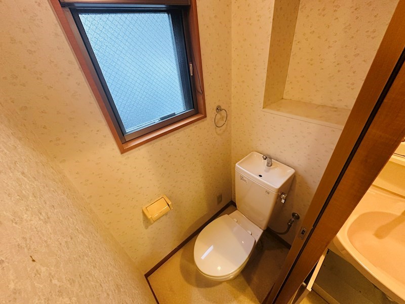 トイレ　別部屋参考写真