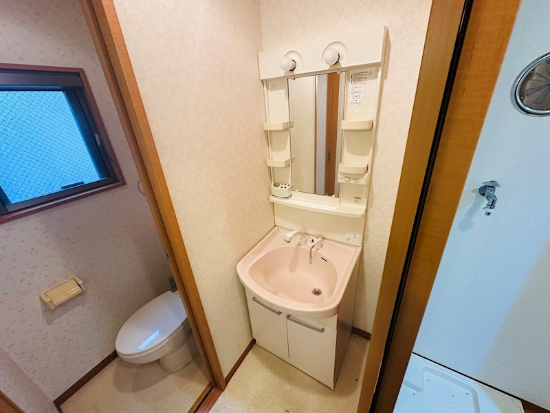 洗面設備　別部屋参考写真