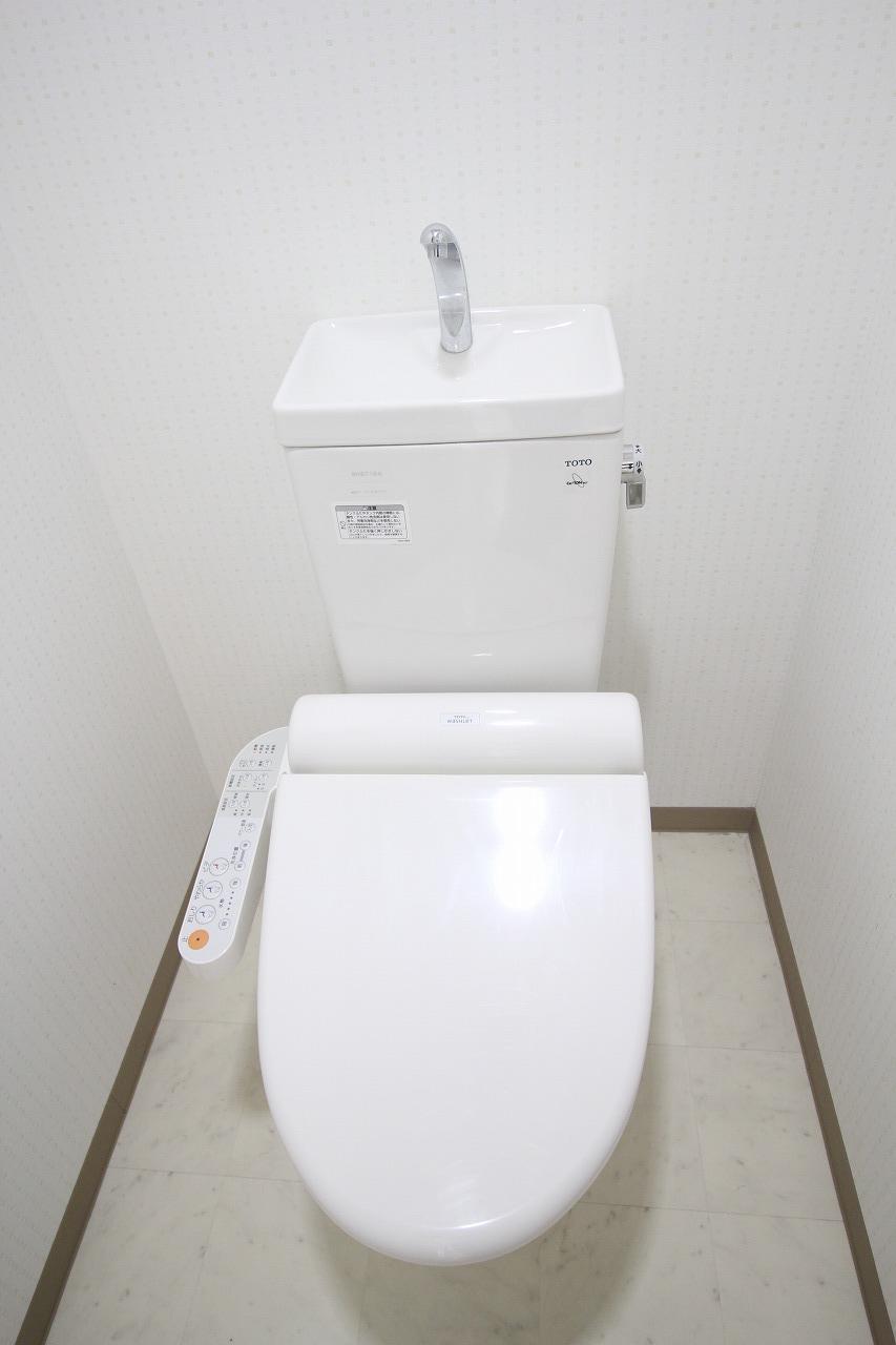 トイレ　※写真別部屋参照