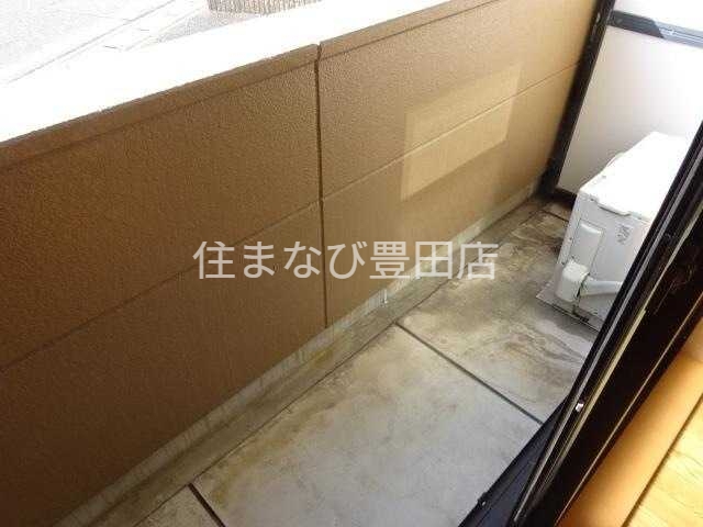 バルコニー　同型別部屋写真