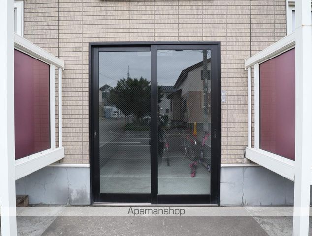 エントランス　エントランス