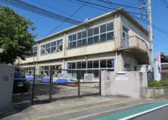 小学校　泉南市立西信達小学校（小学校）まで774m