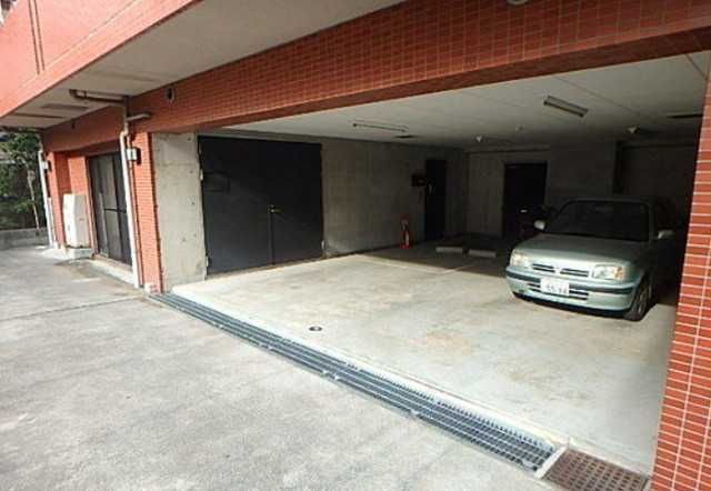 駐車場　マーサ・プレアマール