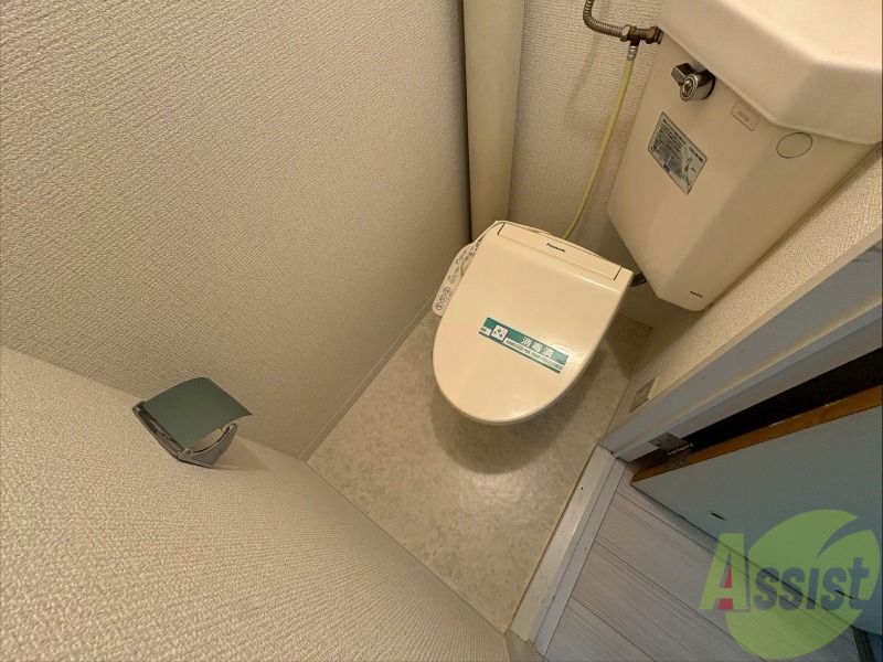 トイレ　トイレです。ウォシュレット付を探している方、おすすめです。