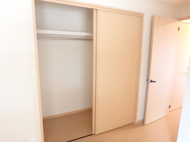 収納　北側６．６帖の洋室・収納♪