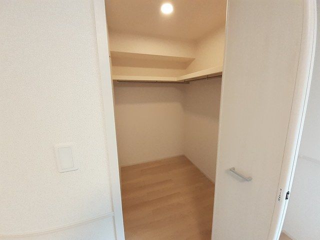 収納　同じ施工会社の別物件となります（現状を優先します）