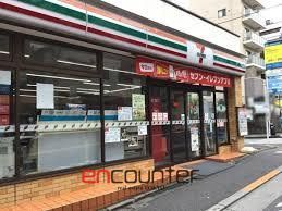 コンビニ　セブンイレブン新宿神楽坂駅西店（コンビニ）まで80m