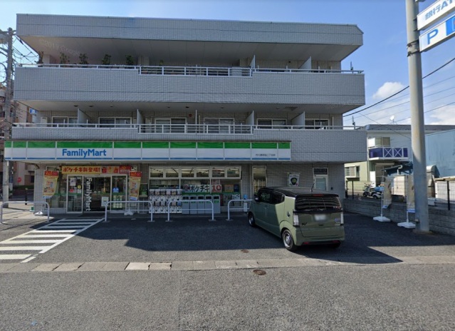 コンビニ　ファミリーマート市川湊新田二丁目店（コンビニ）まで149m