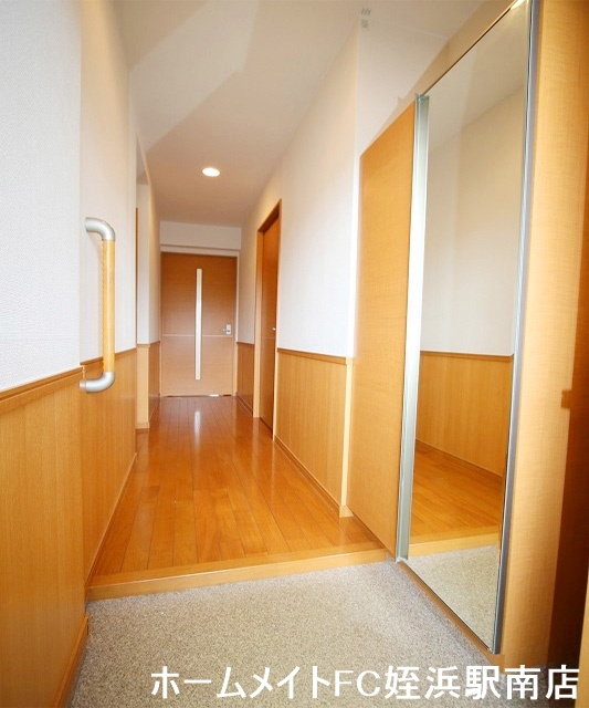 玄関　★姿見鏡でお出かけチェック♪★参考写真