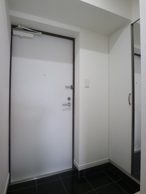玄関　※別室参考写真