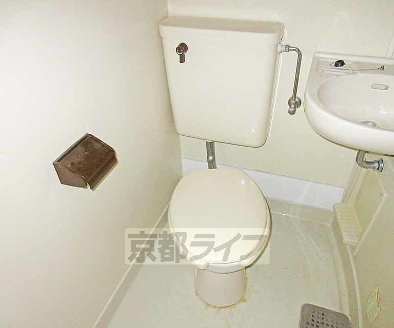 トイレ　掃除のしやすいトイレです