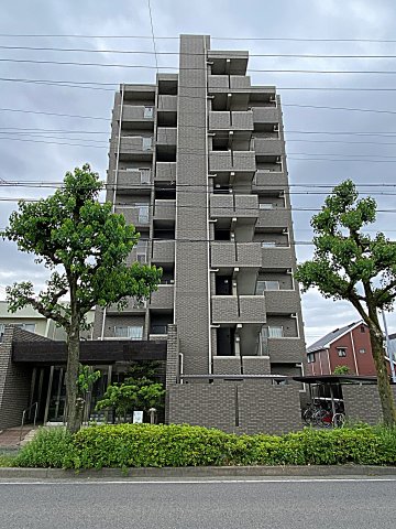 建物外観　外観は落ち着いています