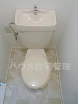トイレ　トイレ