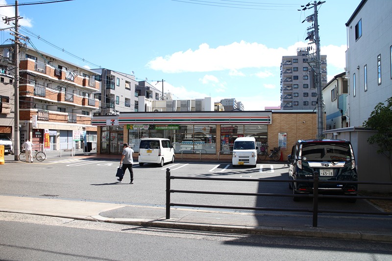 コンビニ　セブンイレブン　今津南1丁目店（コンビニ）まで191m