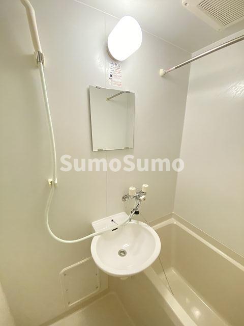 洗面設備　使いやすい洗面所です