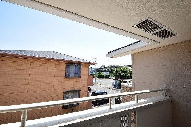 眺望　★バルコニーからの風景・閑静な住宅街です★