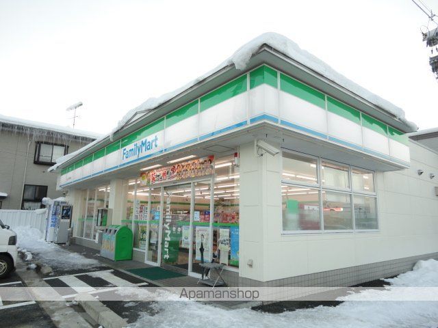 その他　ファミリーマートさくらんぼ東根駅前店（その他）まで1077m
