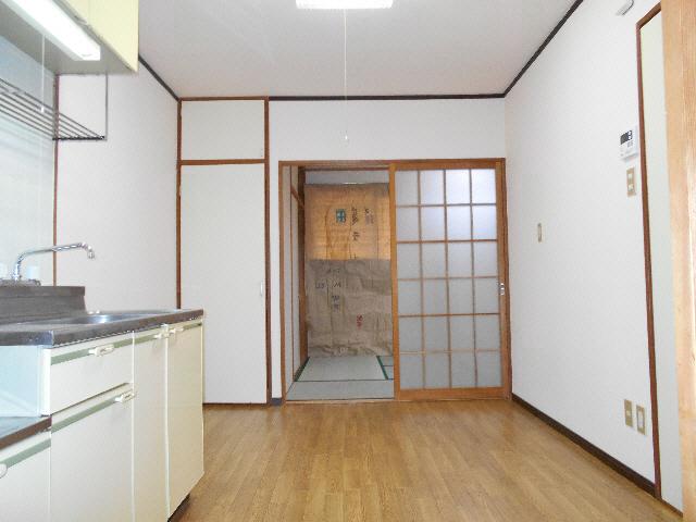 居室・リビング　他号室の写真になります。