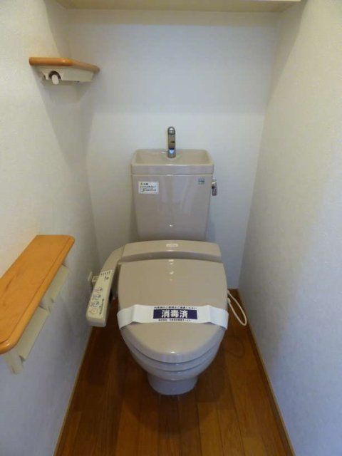 トイレ　トイレ