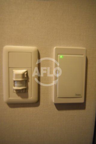 その他設備　アーバネックス中崎町　人感照明センサー
