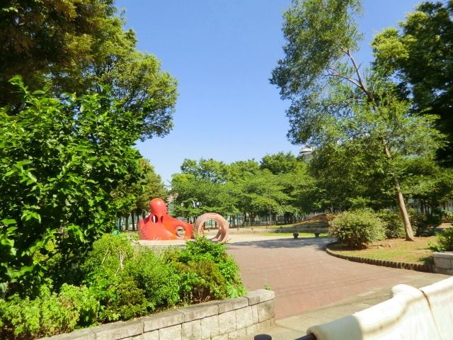 公園　上沼田公園（公園）まで650m
