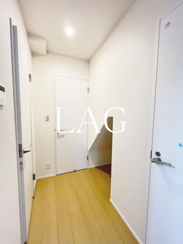 玄関　玄関です。