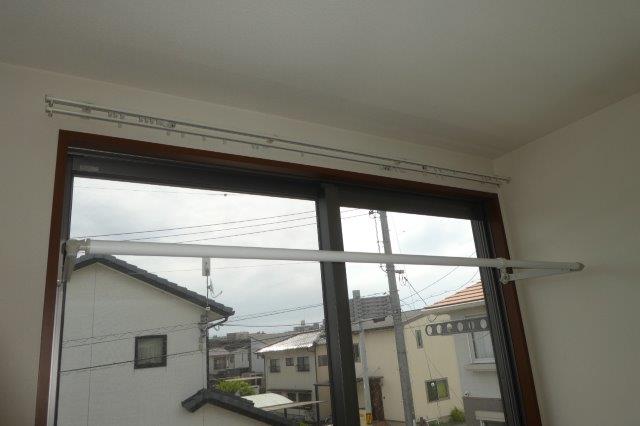 その他設備　室内物干し
