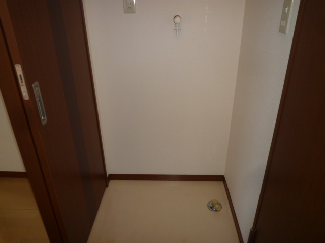 その他　洗濯機置場