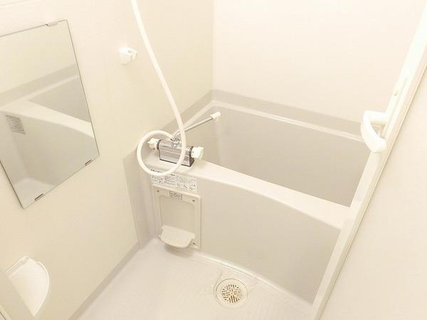 バス・シャワールーム　シングルレバー水栓！
