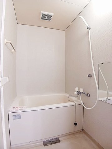 バス・シャワールーム　日々の疲れを癒すお風呂付です