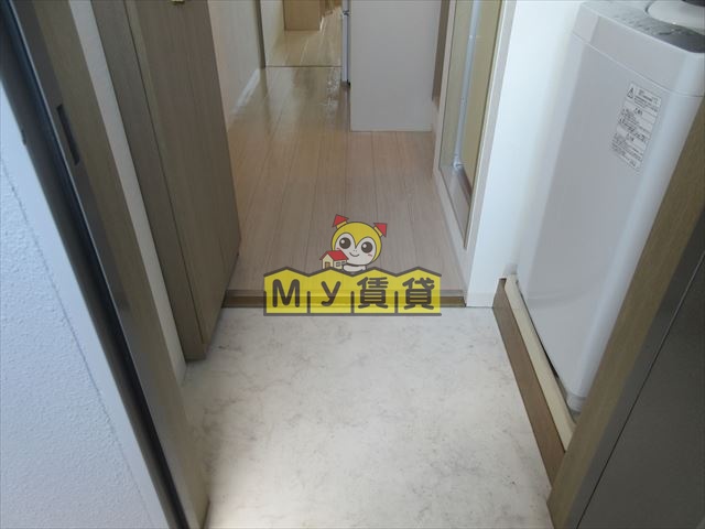 玄関　クレスト泉
