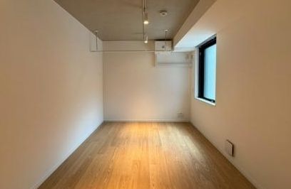 居室・リビング　別号室参考写真