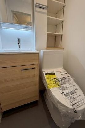 トイレ　別号室参考写真