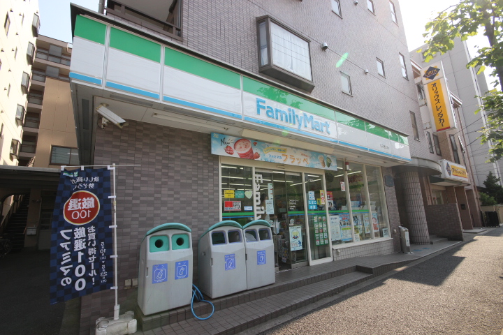 コンビニ　ファミリーマート丸子通り店（コンビニ）まで221m