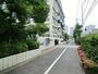中学校　江東区立深川第五中学校（中学校）まで879m