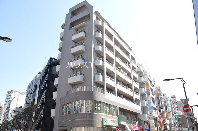 建物外観　駅１分の利便性が非常に良い物件です。