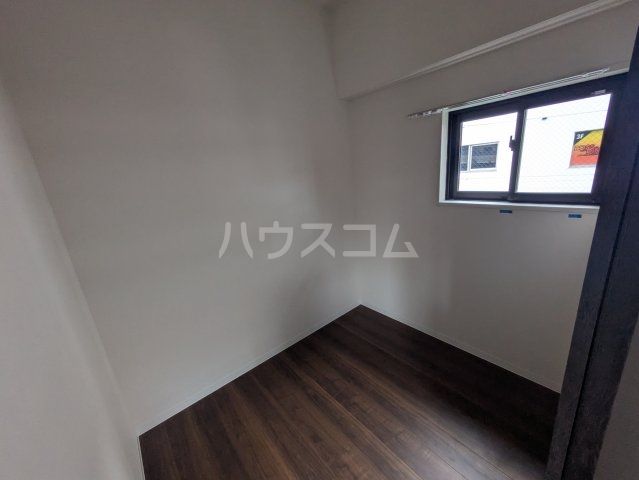 プランドール厚木の居間写真
