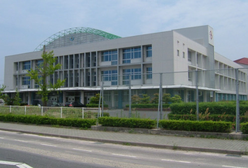 中学校　北栄町立北条中学校（中学校）まで723m