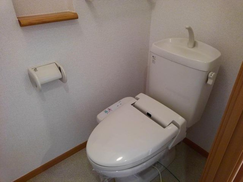 トイレ　図面と現状に相違がある場合には現状を優先