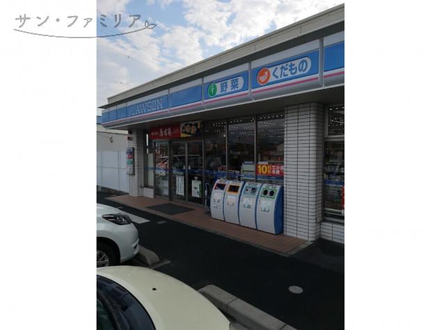 コンビニ　ローソン　豊橋中央青果市場前店（コンビニ）まで35m