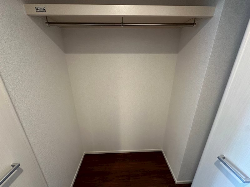 収納　反転タイプ