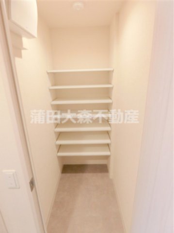 その他設備　シューズインクローゼット