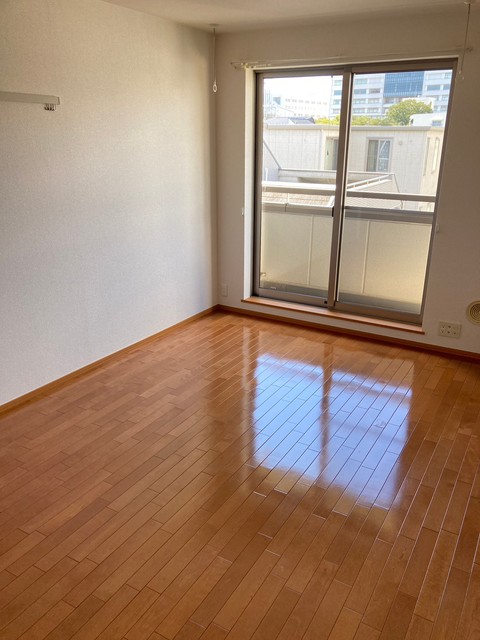 居室・リビング　★明るいフローリングのお部屋です★